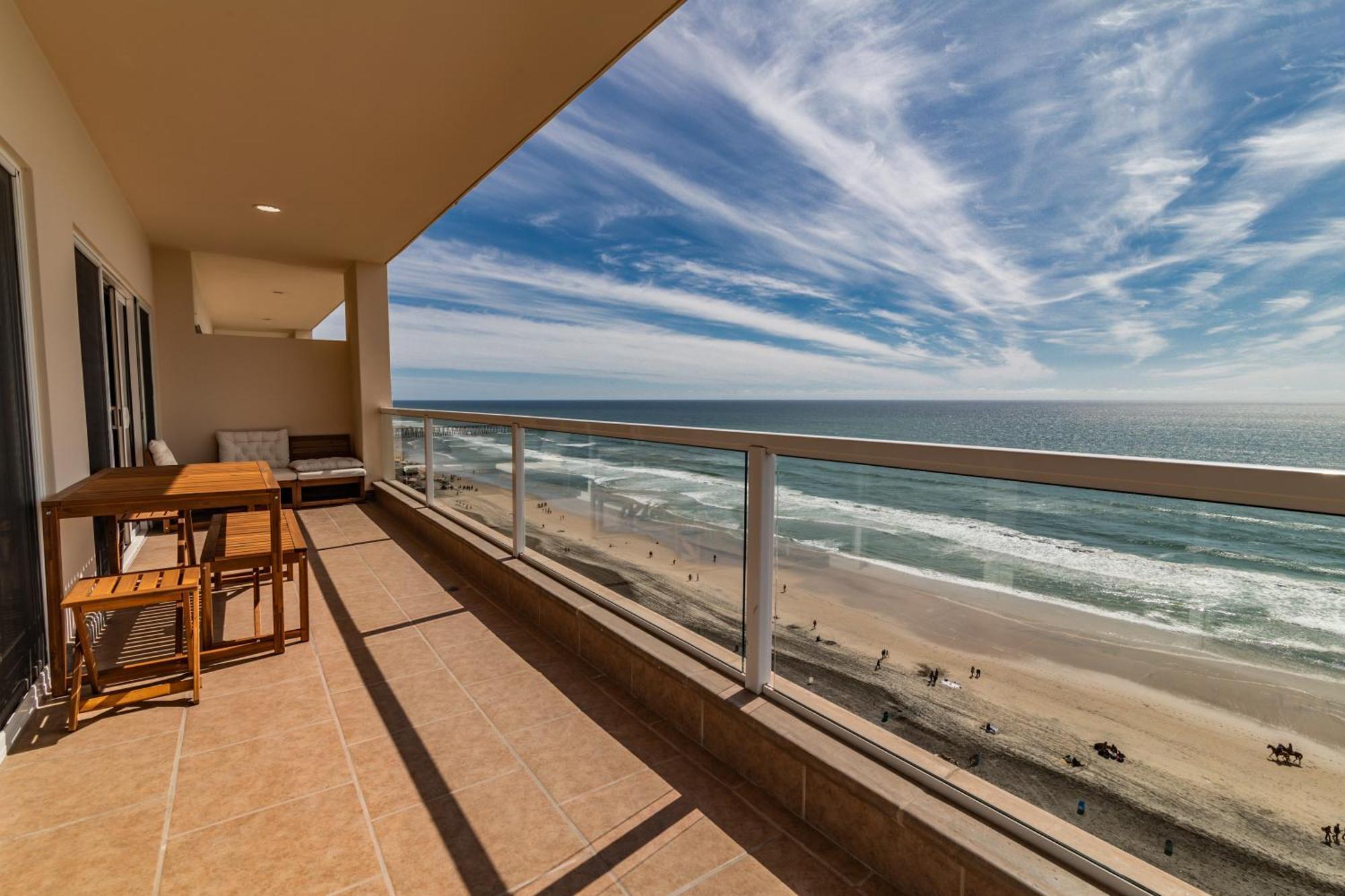 Rosarito Beach Luxury Beachfront Walk 2 Papas & Beer Apartment ภายนอก รูปภาพ
